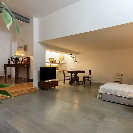Апартаменты Chic Tailor Made 2 Bedroom Лиссабон