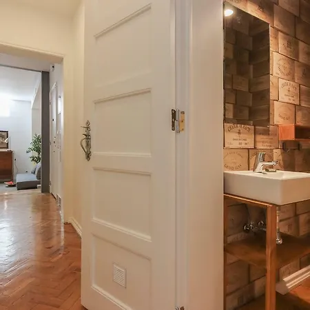 Chic Tailor Made 2 Bedroom *