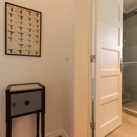 Chic Tailor Made 2 Bedroom *